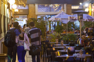 CIDADE BAIXA: VIDA NOTURNA INTENSA