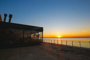 CAIS EMBARCADERO RENOVA O CORAÇÃO DE PORTO ALEGRE